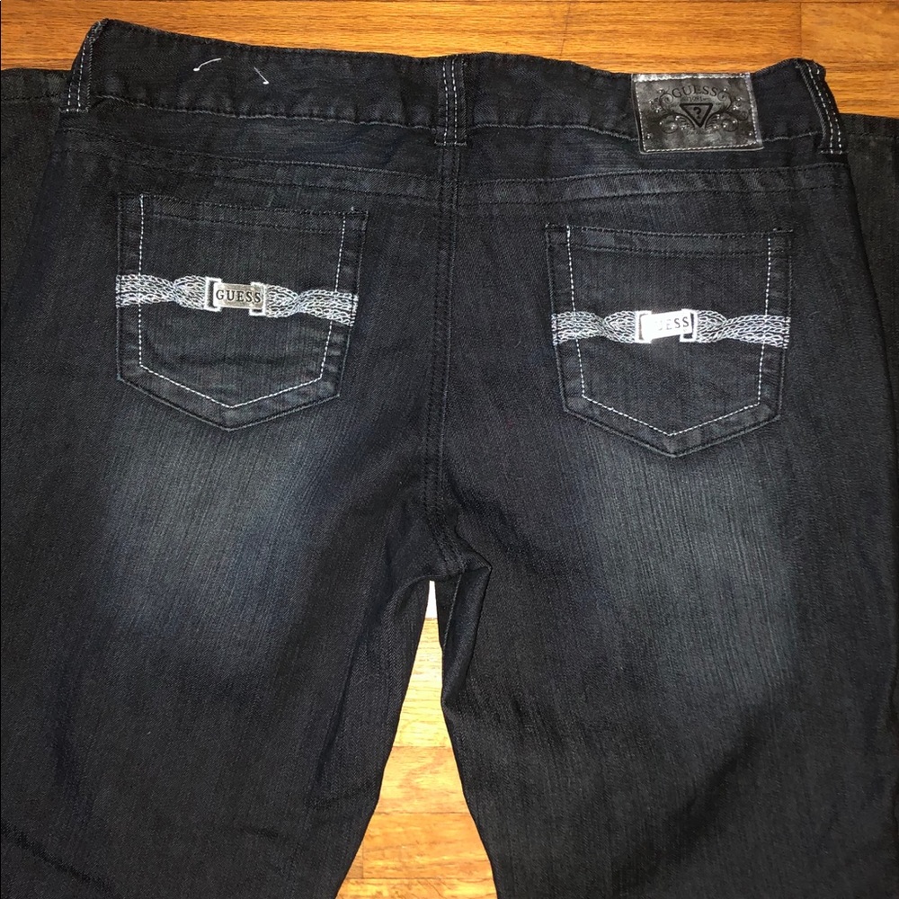 Guess embellished/logo pocket bootcut denim 🔥🔥